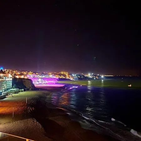Appartement Luxury Beachfront - - Do Peneco
